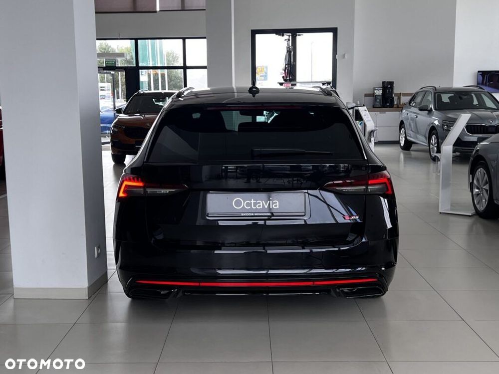 Skoda Octavia 2.0 TSI RS DSG - 8