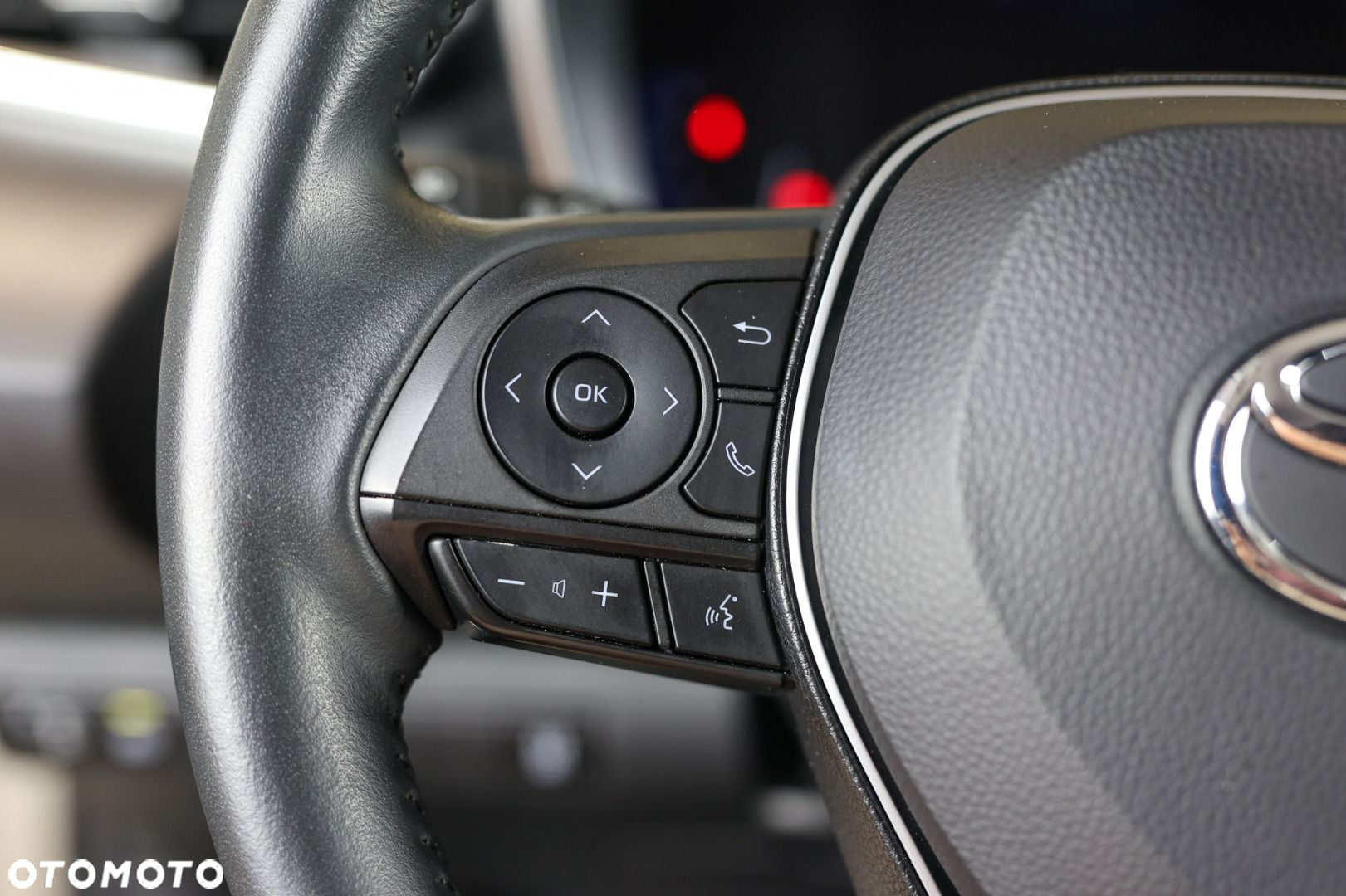 Toyota Corolla - 13
