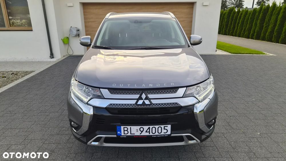 Mitsubishi Outlander 2.0 2WD CVT Spirit+ - 29