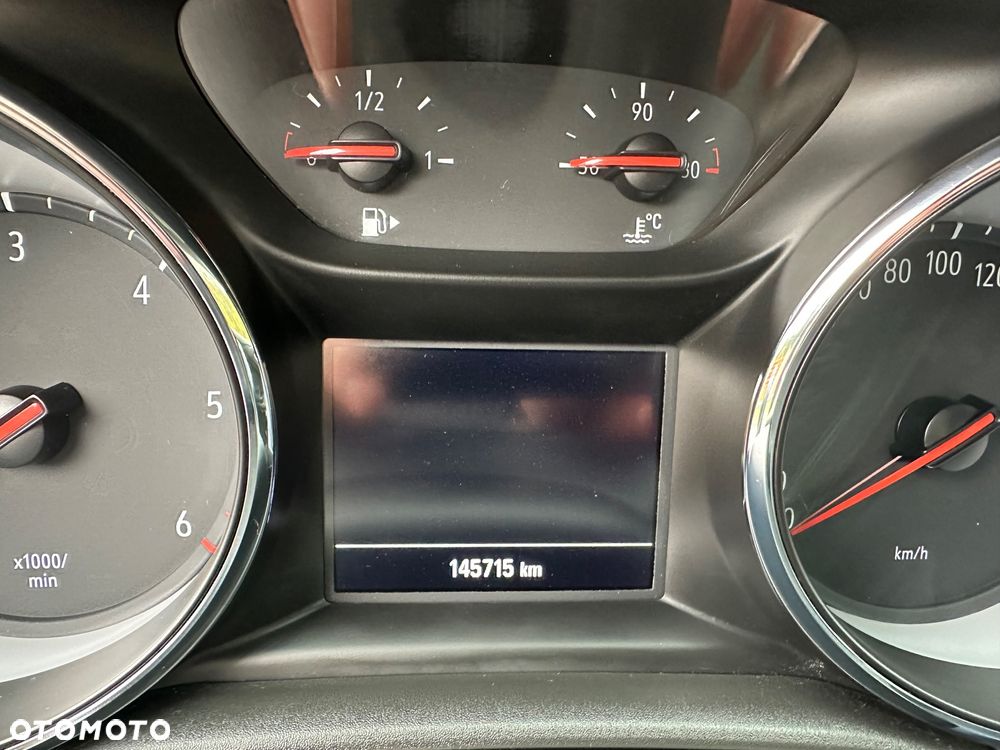 Opel Astra 1.6 D (CDTI) Sports Tourer Selection - 6