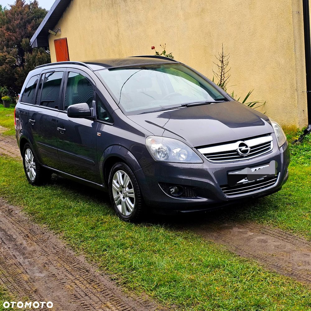 Opel Zafira 1.8 Family - 1
