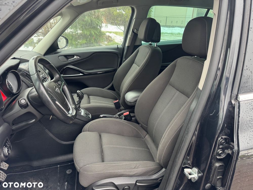 Opel Zafira - 9
