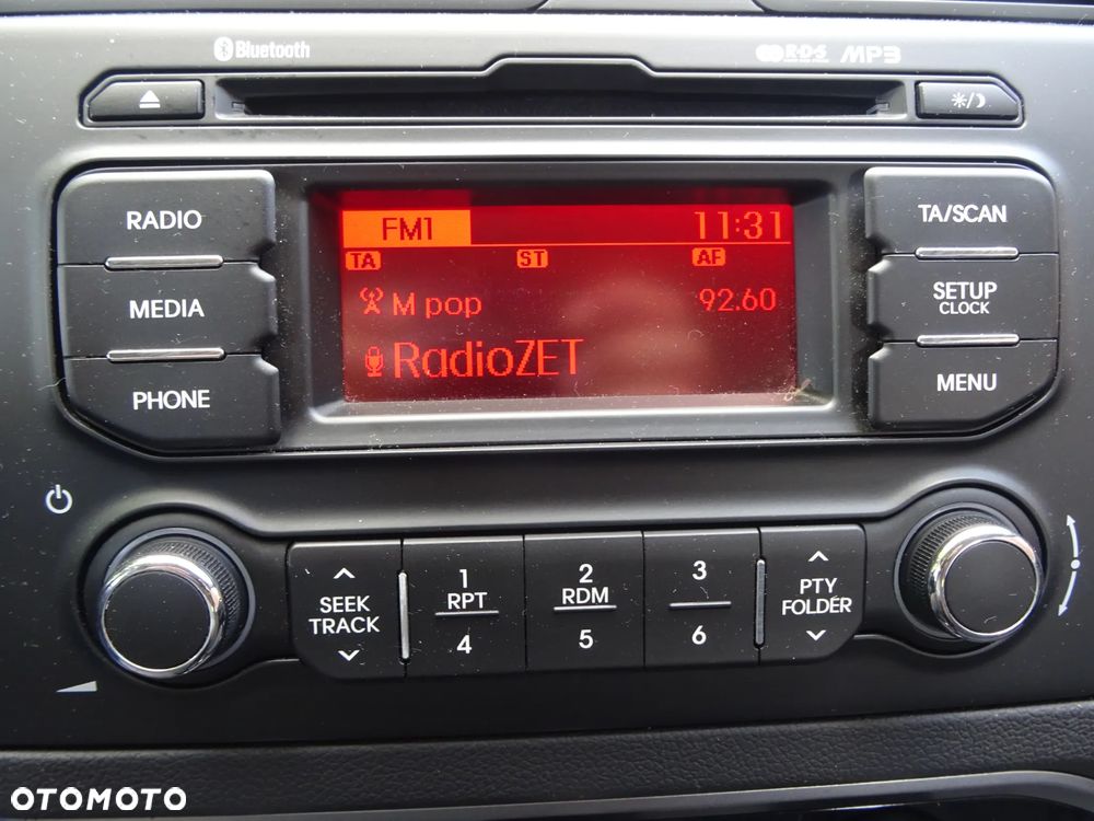 Kia Rio 1.1 crdi L - 37