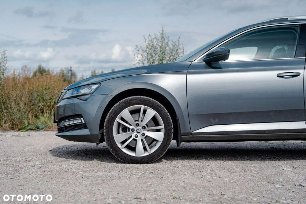 Skoda Superb 2.0 TSI 4x4 Style DSG - 11