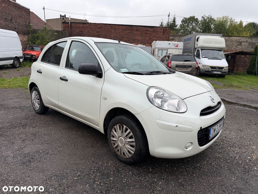 Nissan Micra - 2