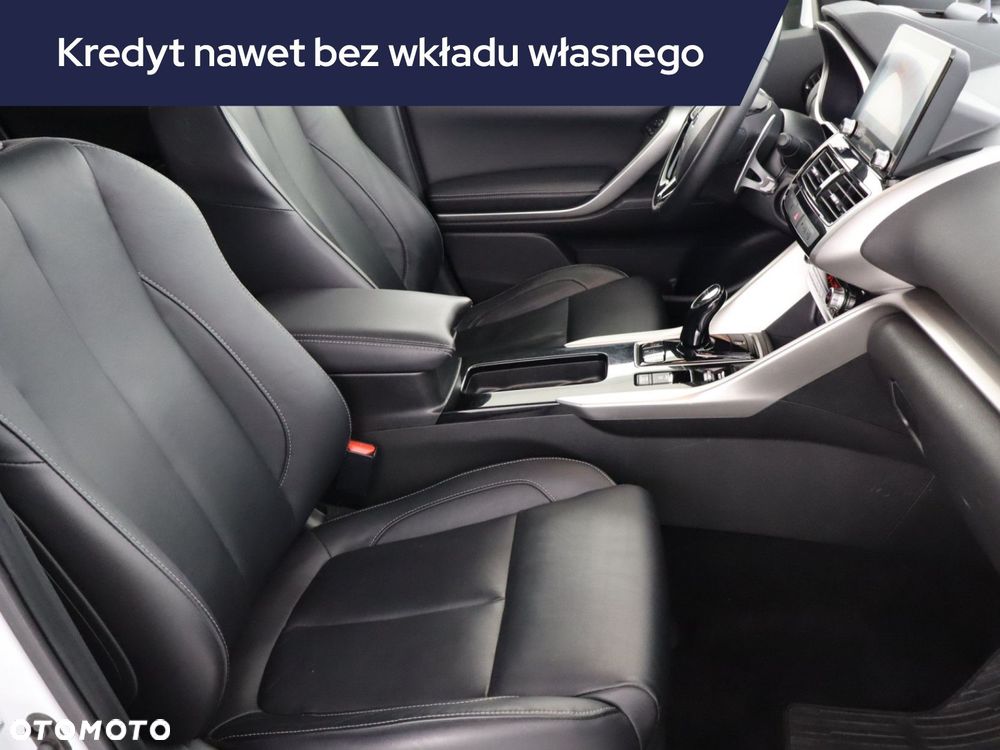 Mitsubishi Eclipse Cross - 11
