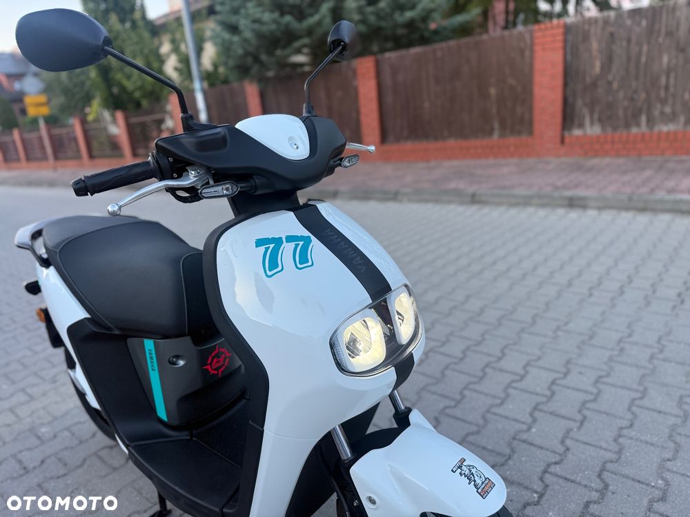 Yamaha Neos - 4