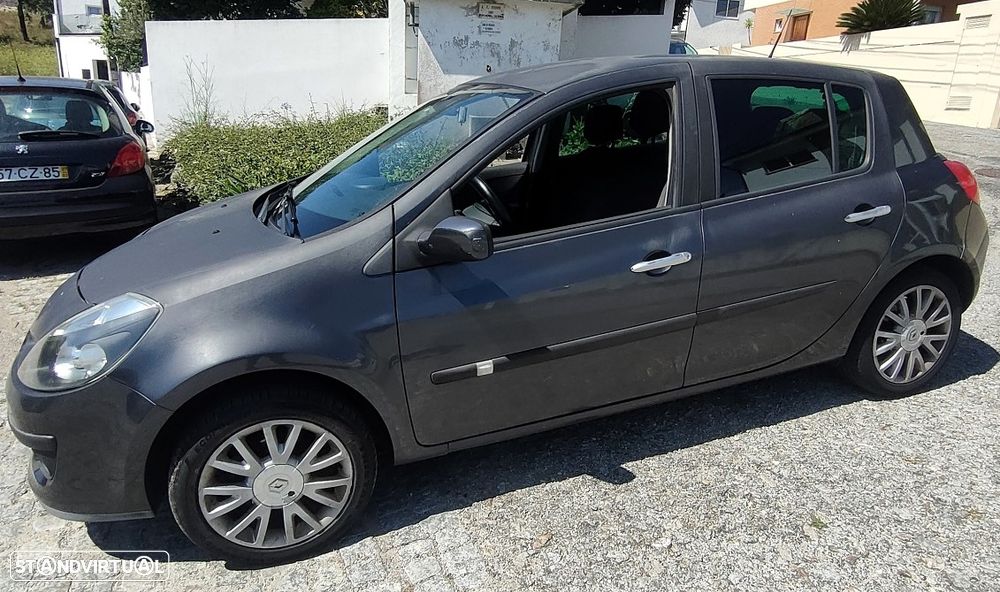 Renault Clio 1.2 16V Dynamique S - 3