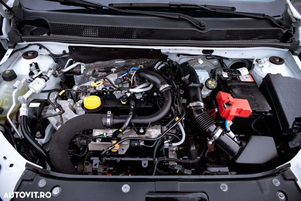 Dacia Logan TCe 90 MT6 Comfort - 34