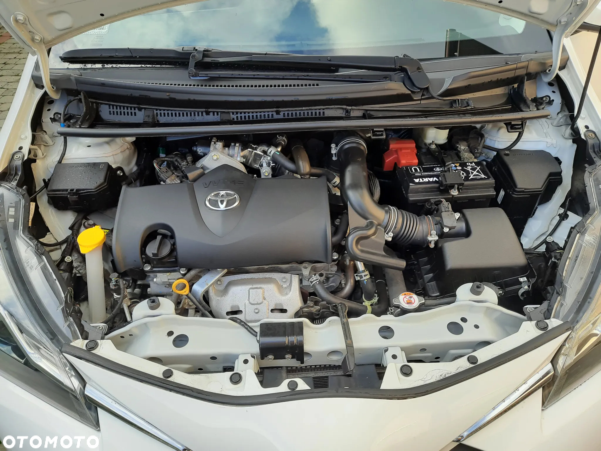 Toyota Yaris 1.5 Active - 12