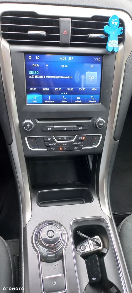 Ford Mondeo - 16