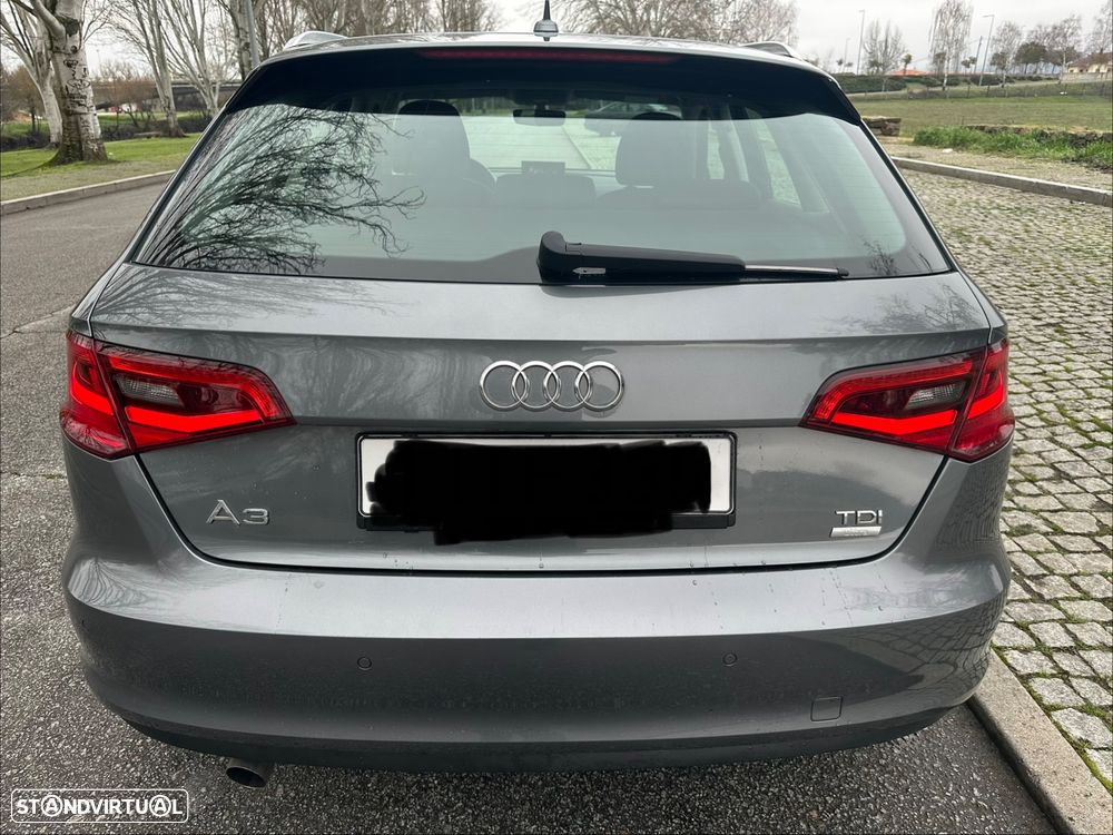 Audi A3 Sportback 1.6 TDI ultra Attraction - 8