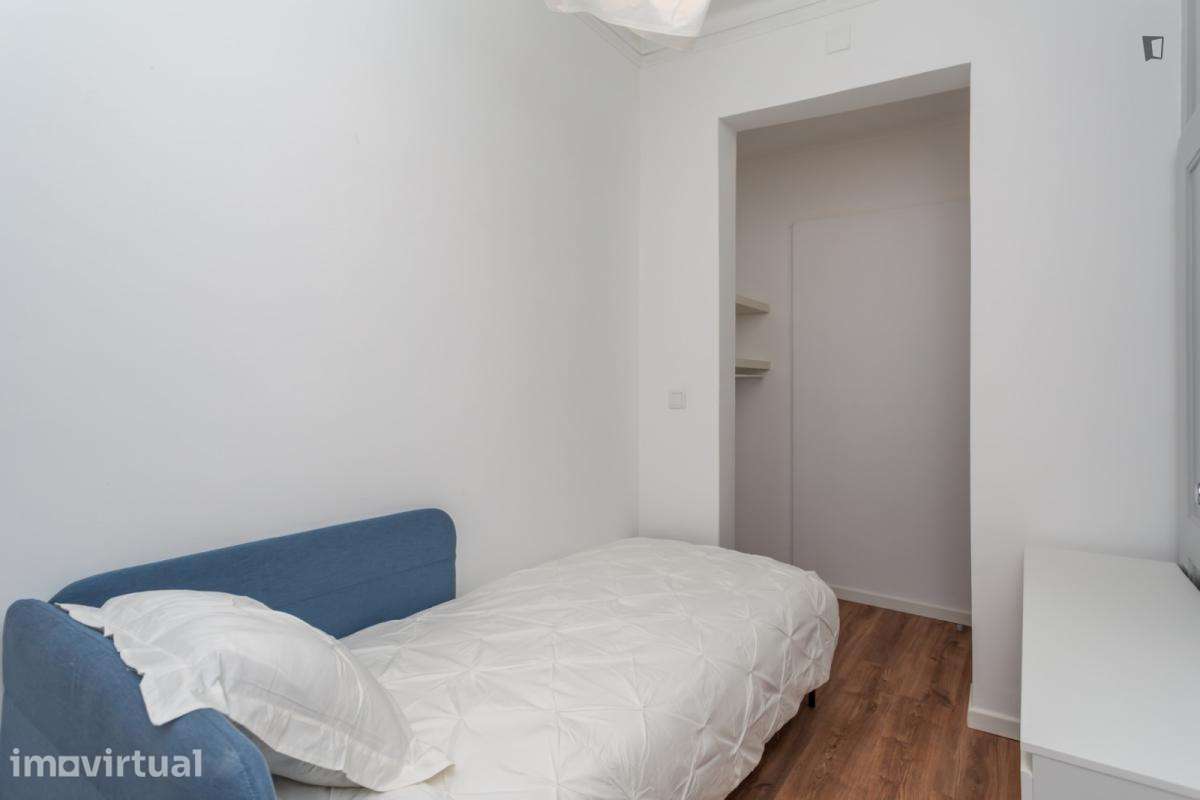 Quarto - localizado em Avenida da Liberdade Lisbon - Grande imagem: 3/14