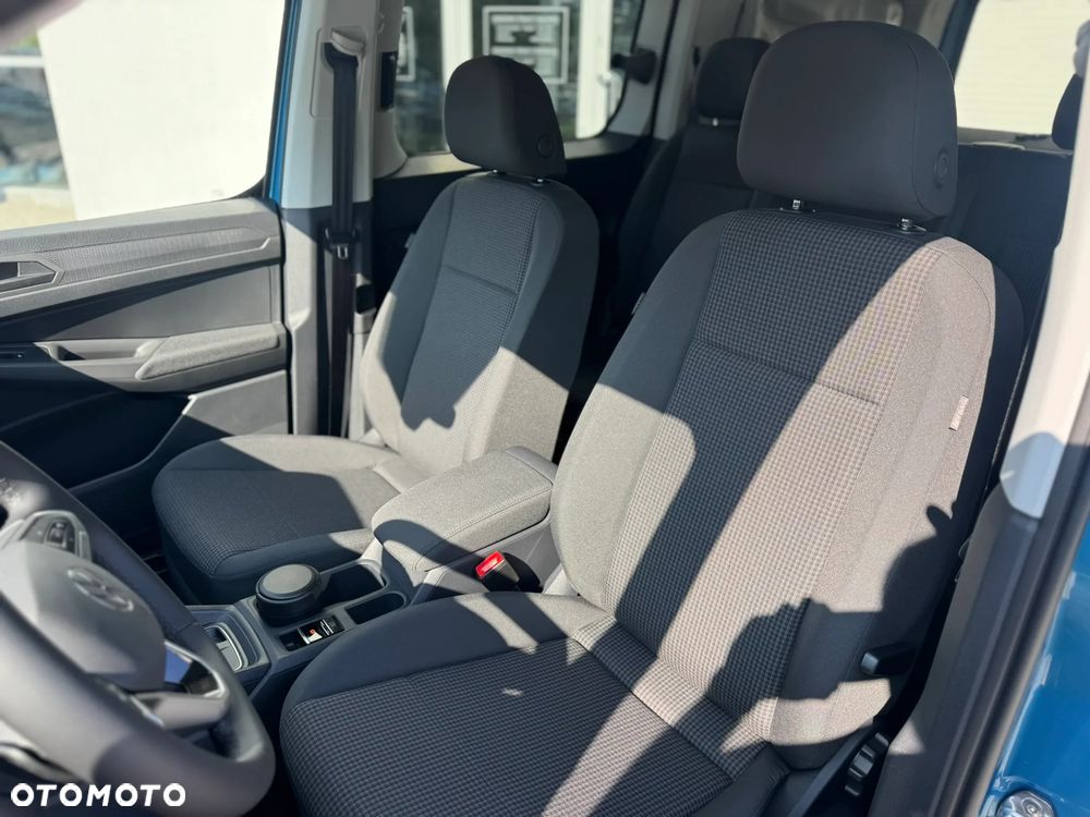 Volkswagen Multivan - 14