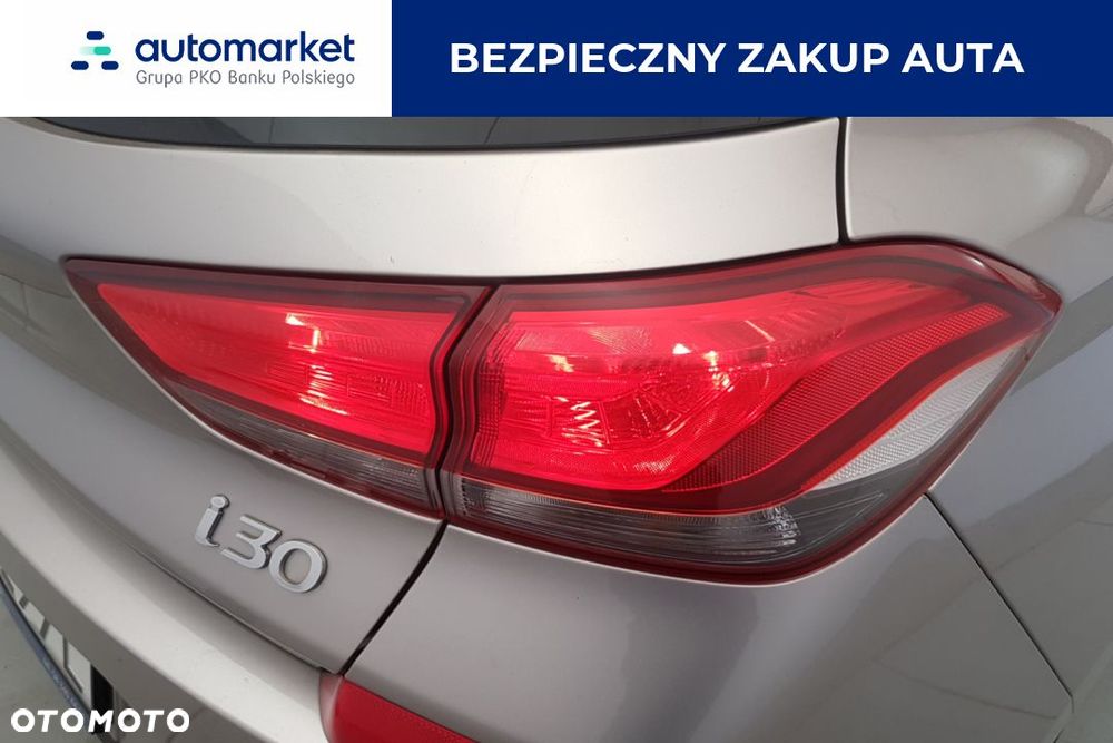 Hyundai i30 1.4 Classic + - 14