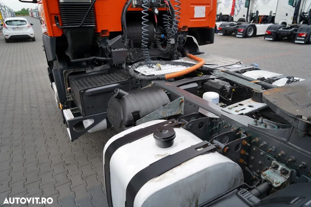 Volvo FMX 430 / SISTEM HIDRAULIC / CABINĂ JOSĂ / JANTE DIN ALIAJ / EURO 6 / IMPORTAT - 13