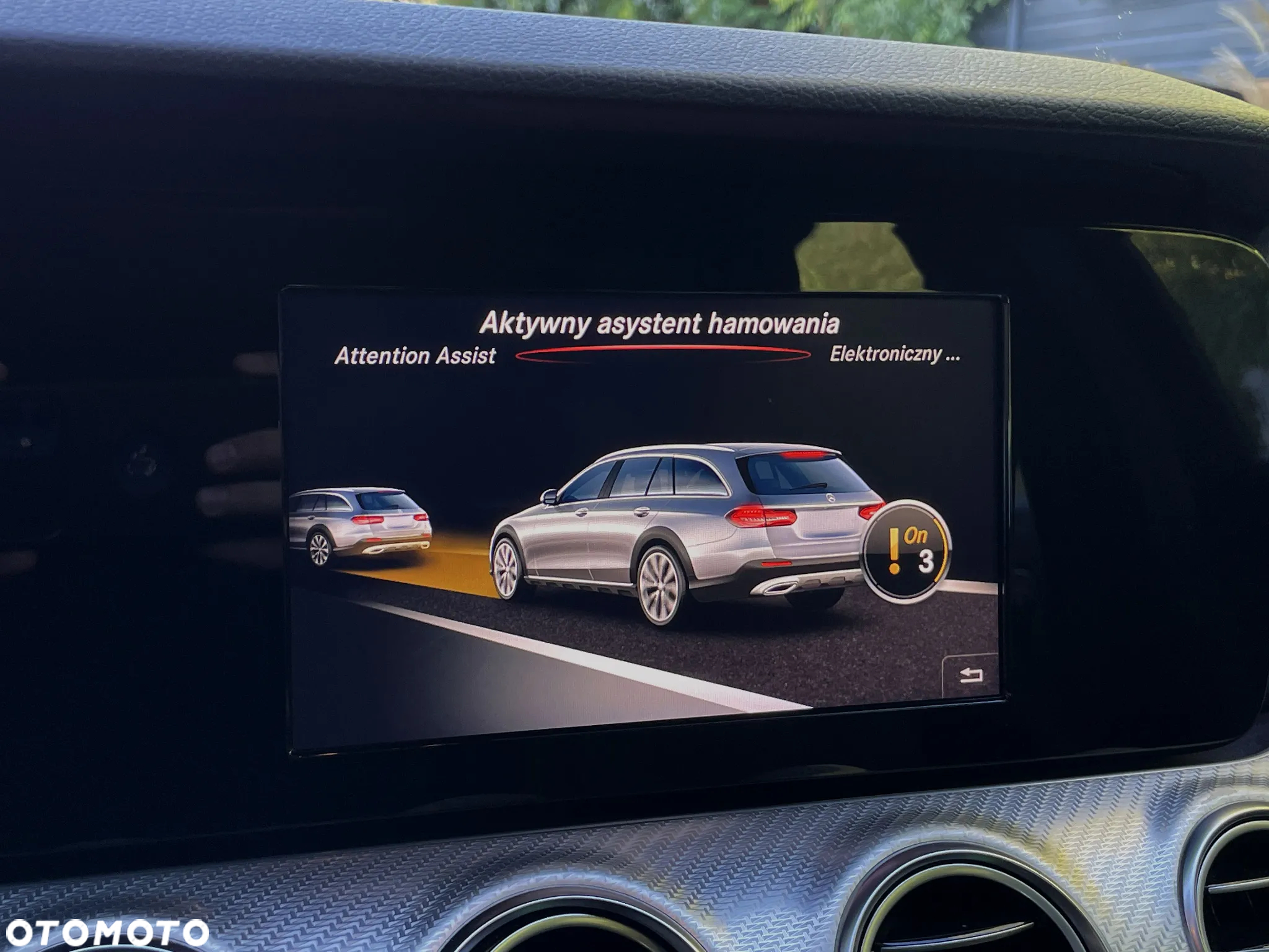 Mercedes-Benz Klasa E 220 d 4Matic T All-Terrain 9G-TRONIC Exclusive - 30