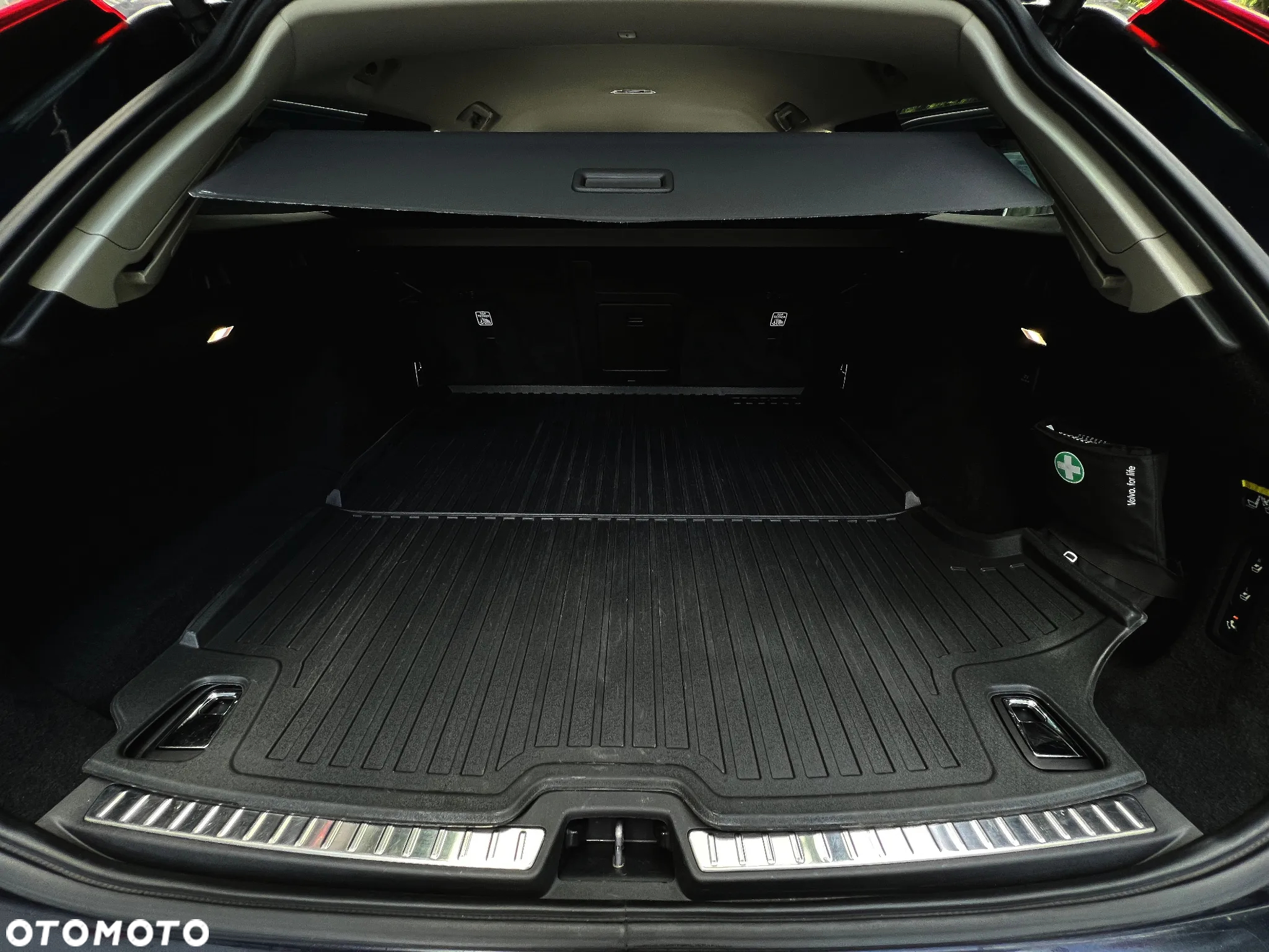 Volvo V90 D5 AWD Geartronic Inscription - 20