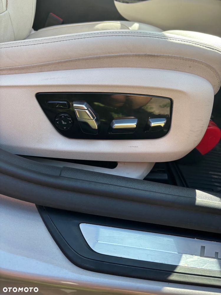 BMW Seria 5 530i GPF xDrive Luxury Line - 11