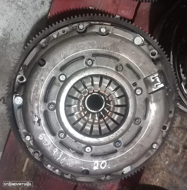 Embraiagem Bimassa Mercedes Ref: K9K452/651930/611962/651921 - 2