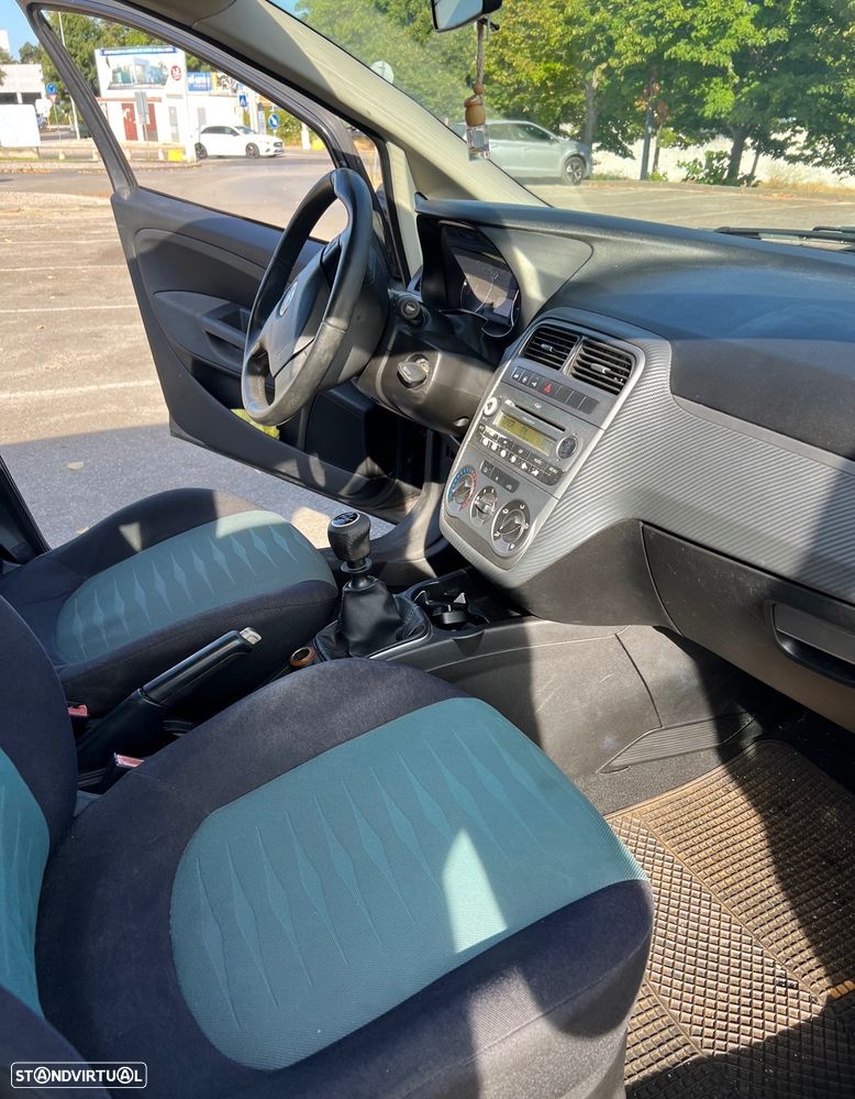 Fiat Grande Punto - 2