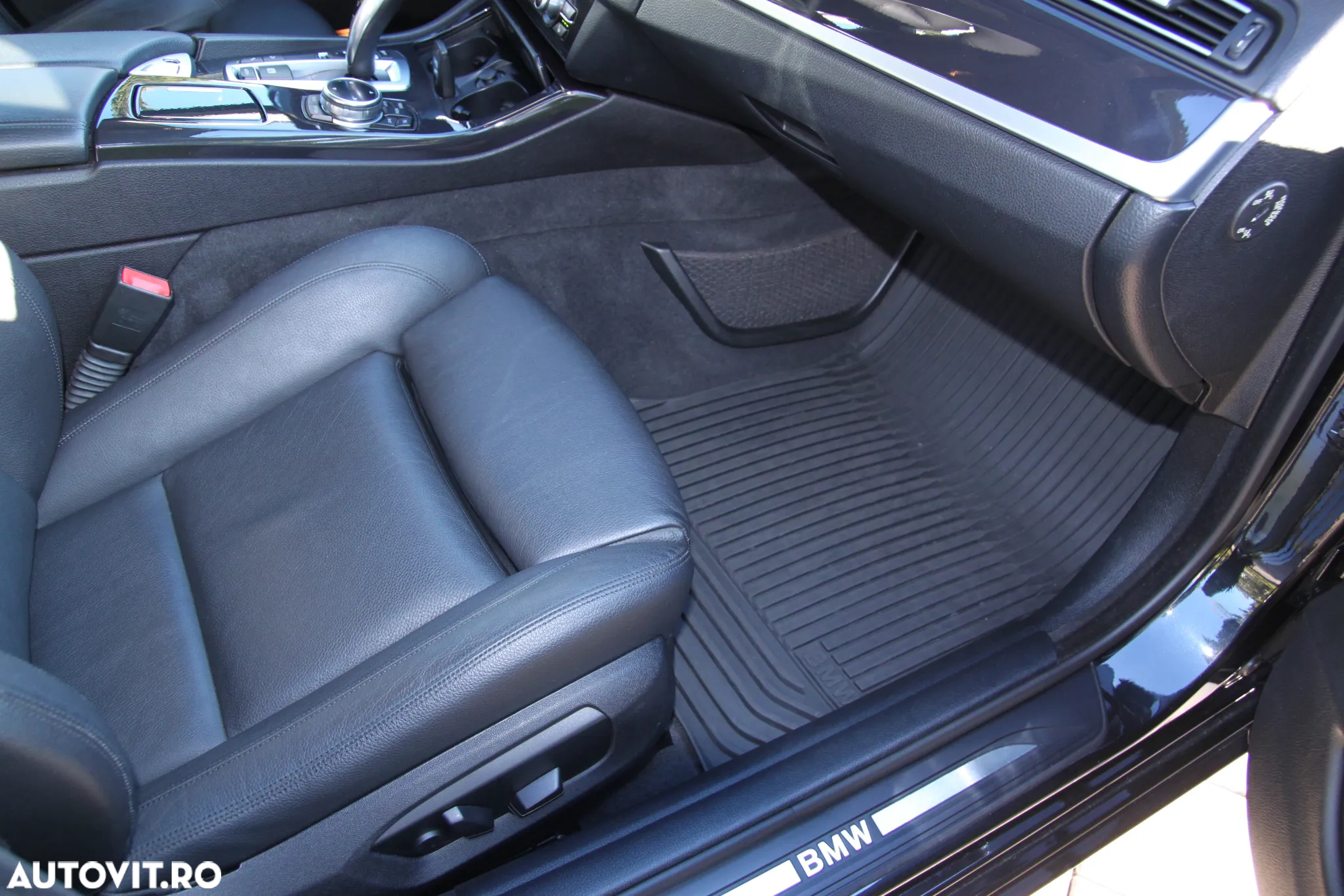 BMW Seria 5 520d xDrive - 6