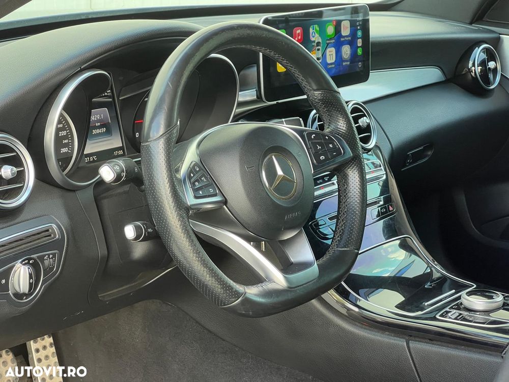 Mercedes-Benz C 300 BlueTEC - 11