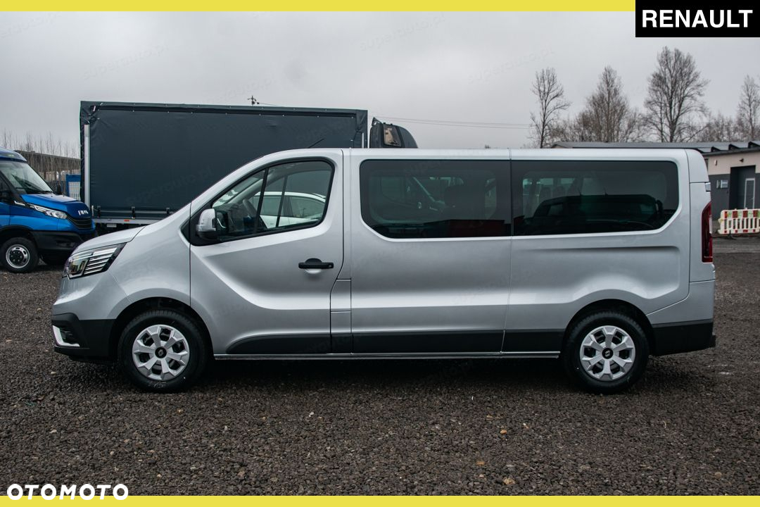 Renault Trafic - 12