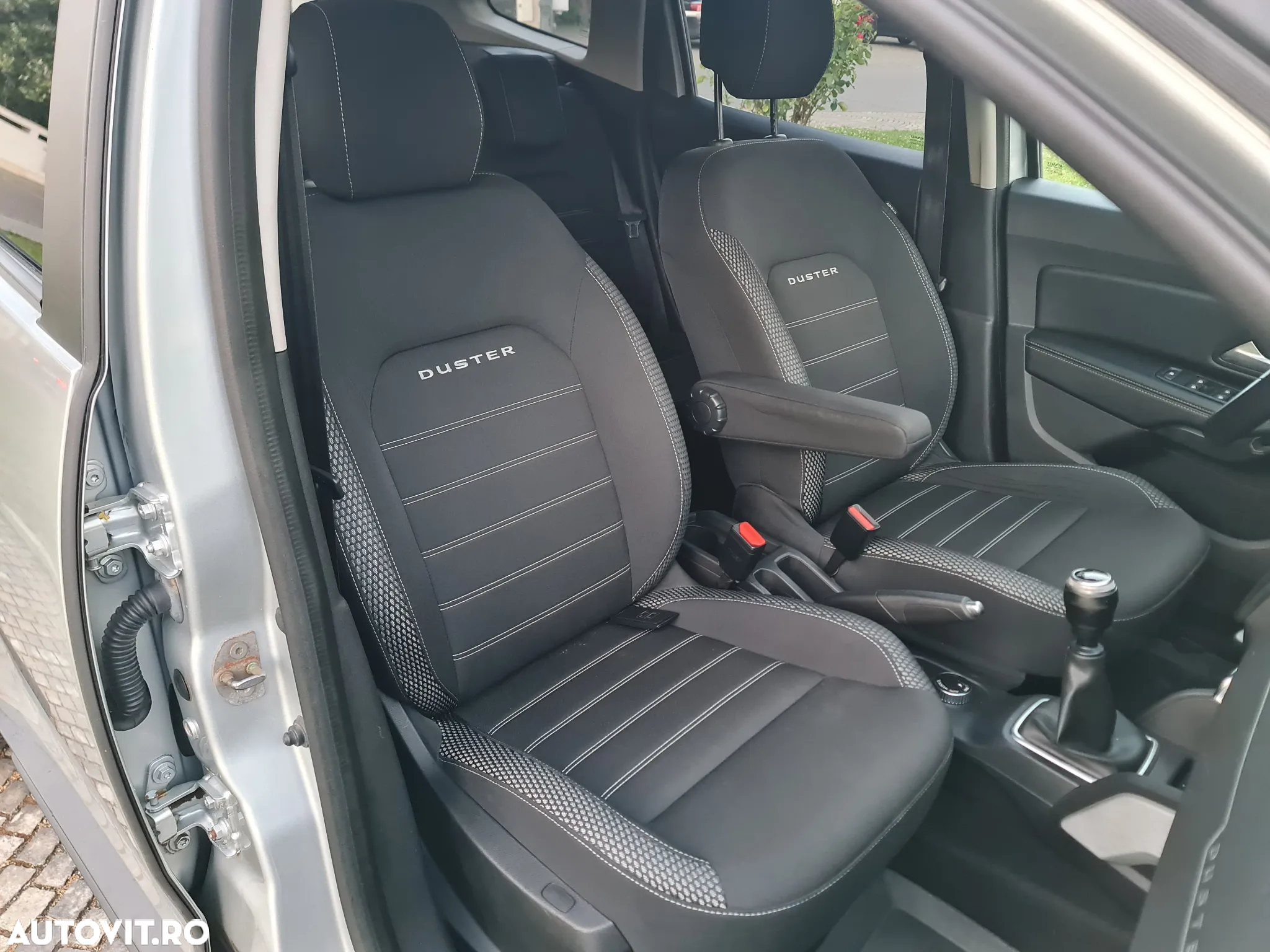 Dacia Duster 1.5 Blue dCi 4WD Prestige - 11