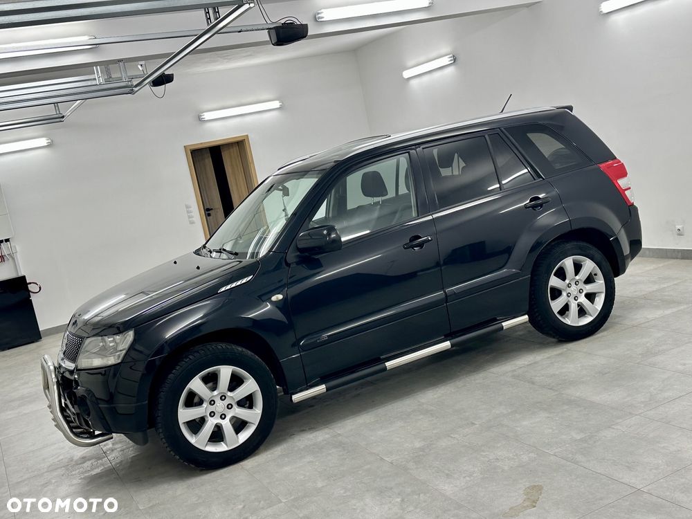 Suzuki Grand Vitara 2.0 De Luxe - 4