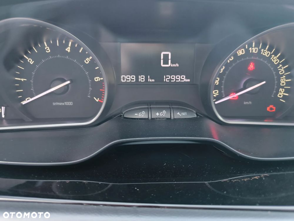 Peugeot 208 PureTech 82 Winter Edition - 33