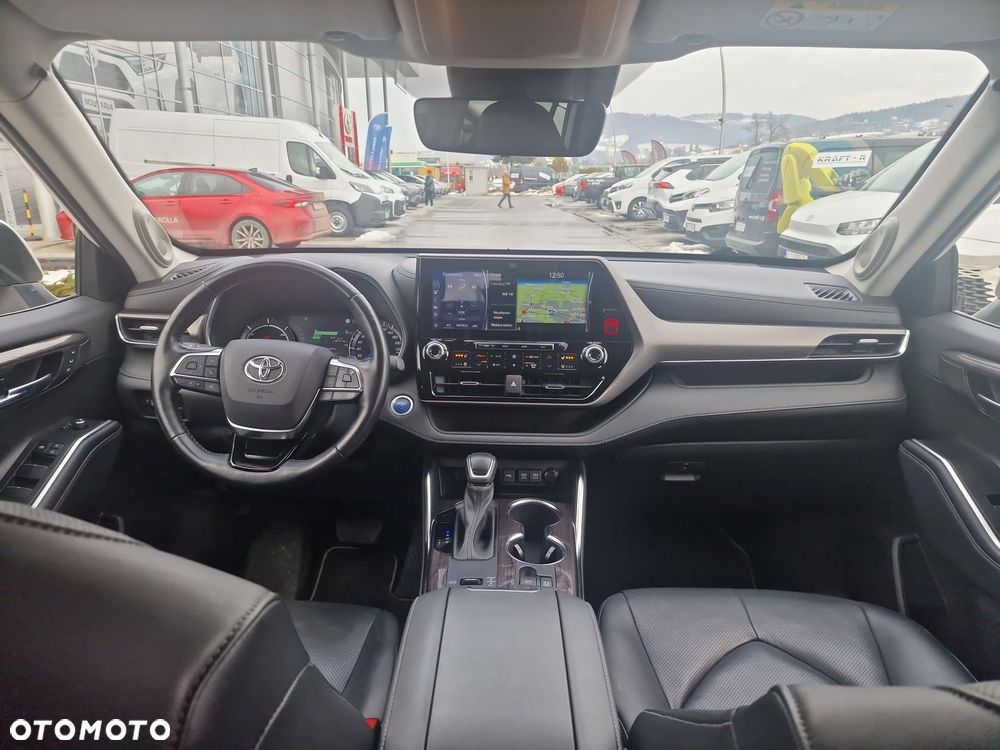 Toyota Highlander - 11