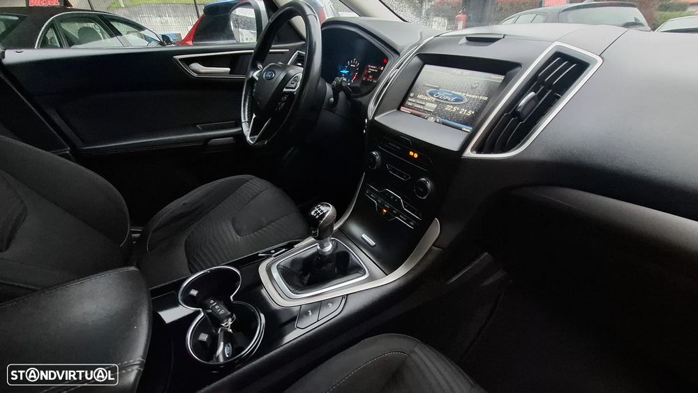 Ford S-Max 2.0 TDCi Trend - 30