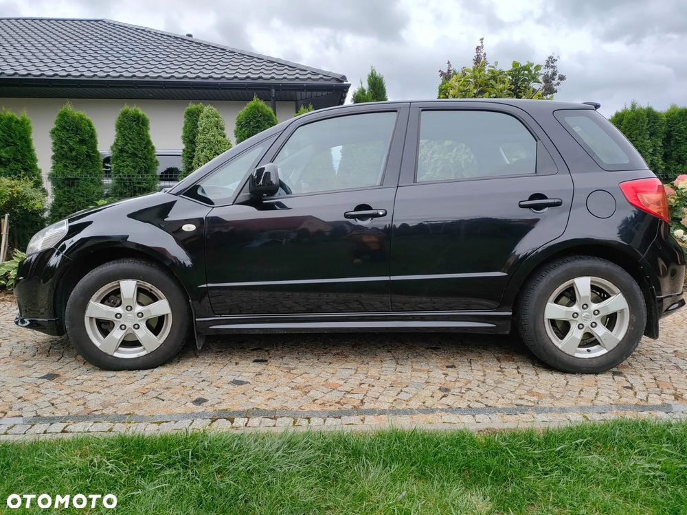 Suzuki SX4 1.6 Comfort - 2