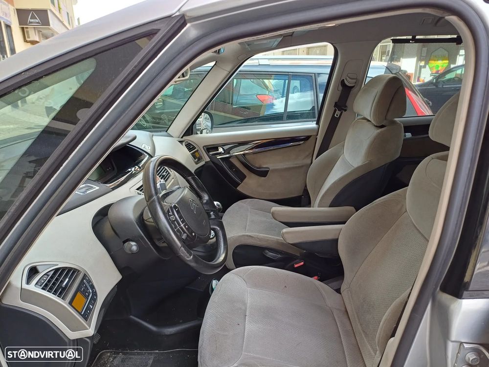 Citroën C4 Grand Picasso 1.6 HDi Exclusive - 4