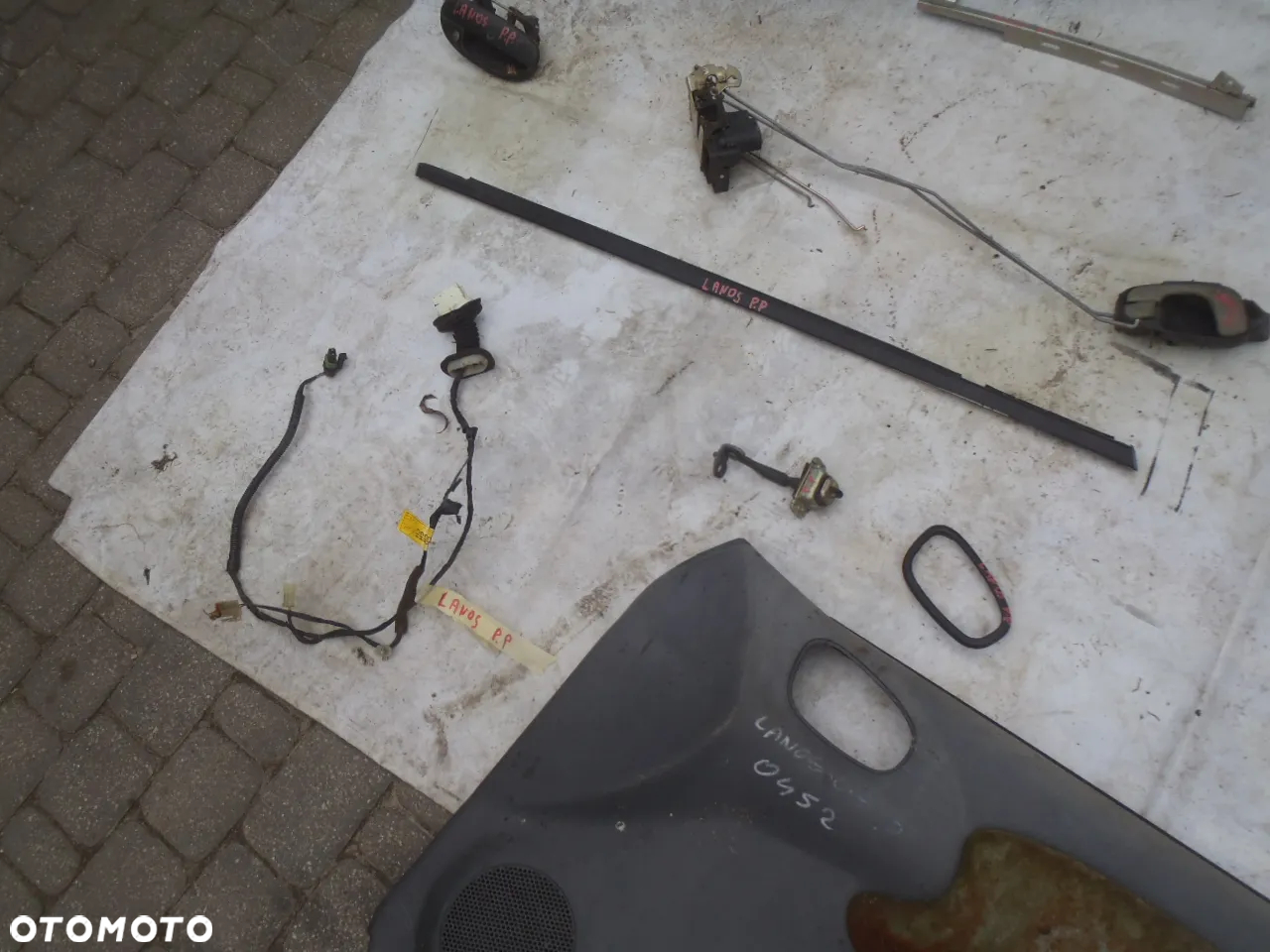 szyba uszczelka listwa klamka zamek silniczek mechanizm drzwi karoseryjna daewoo lanos - 21