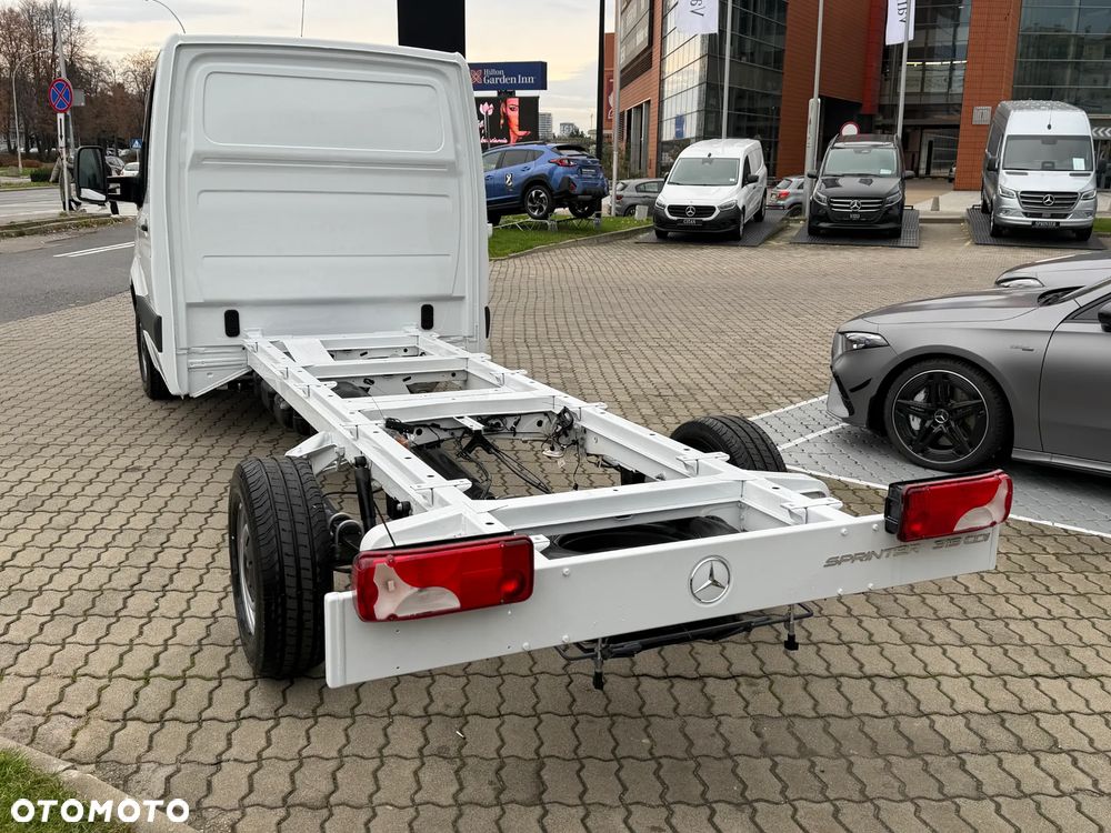 Mercedes-Benz Sprinter 319CDI - 5