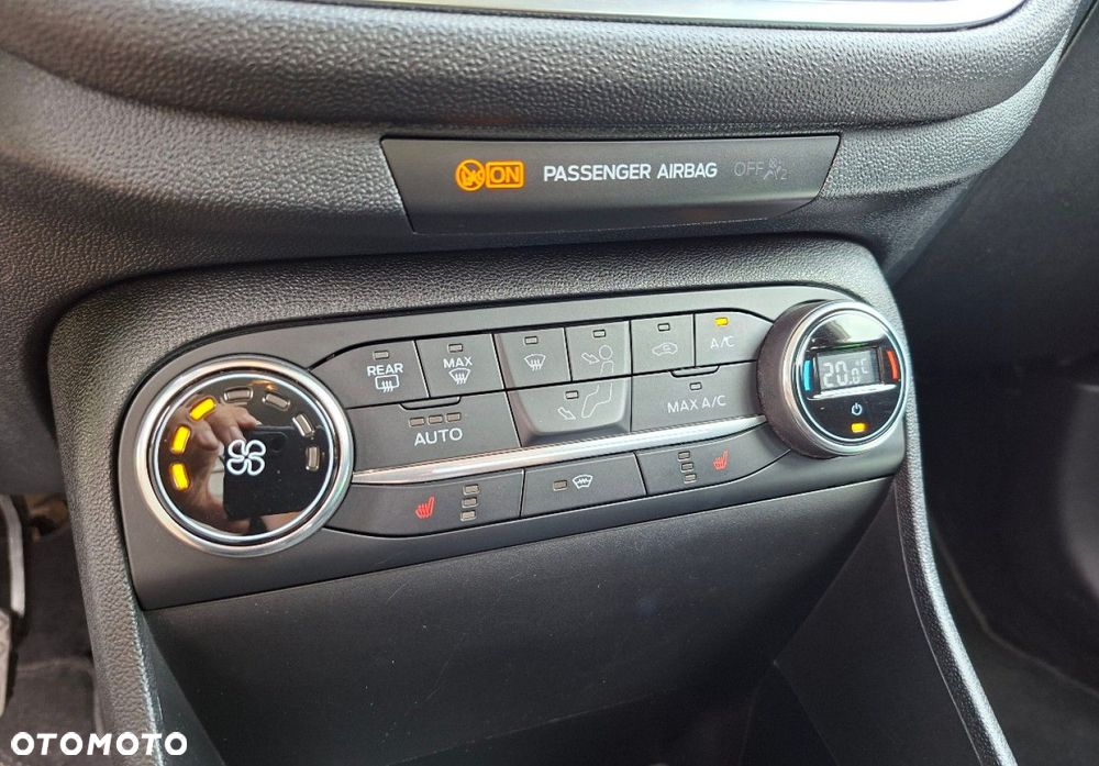 Ford Fiesta - 31
