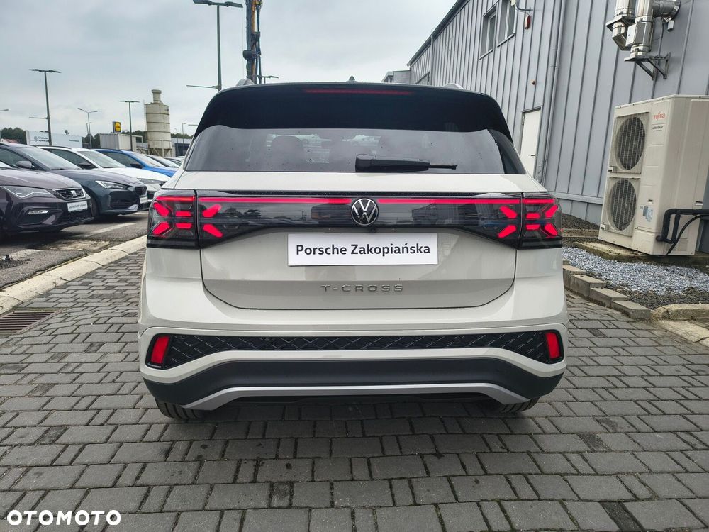 Volkswagen T-Cross 1.0 TSI R-Line Plus DSG - 7