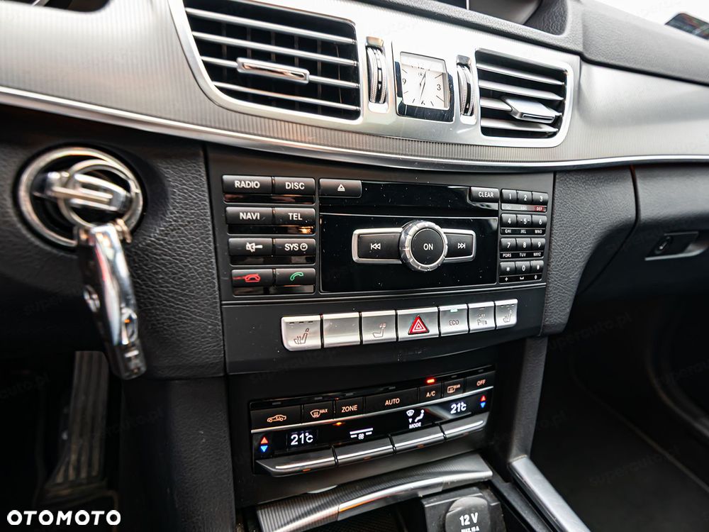 Mercedes-Benz Klasa E - 22