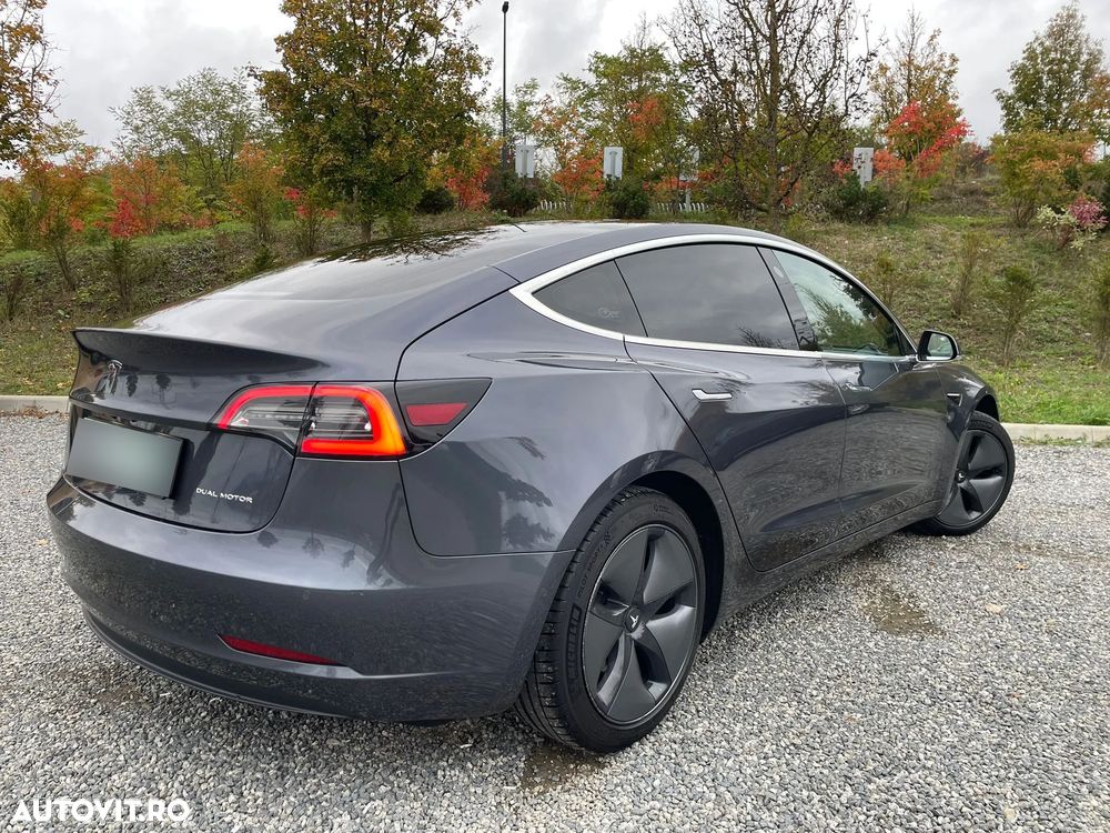 Tesla Model 3 Langstreckenbatterie Allradantrieb Dual Motor - 9