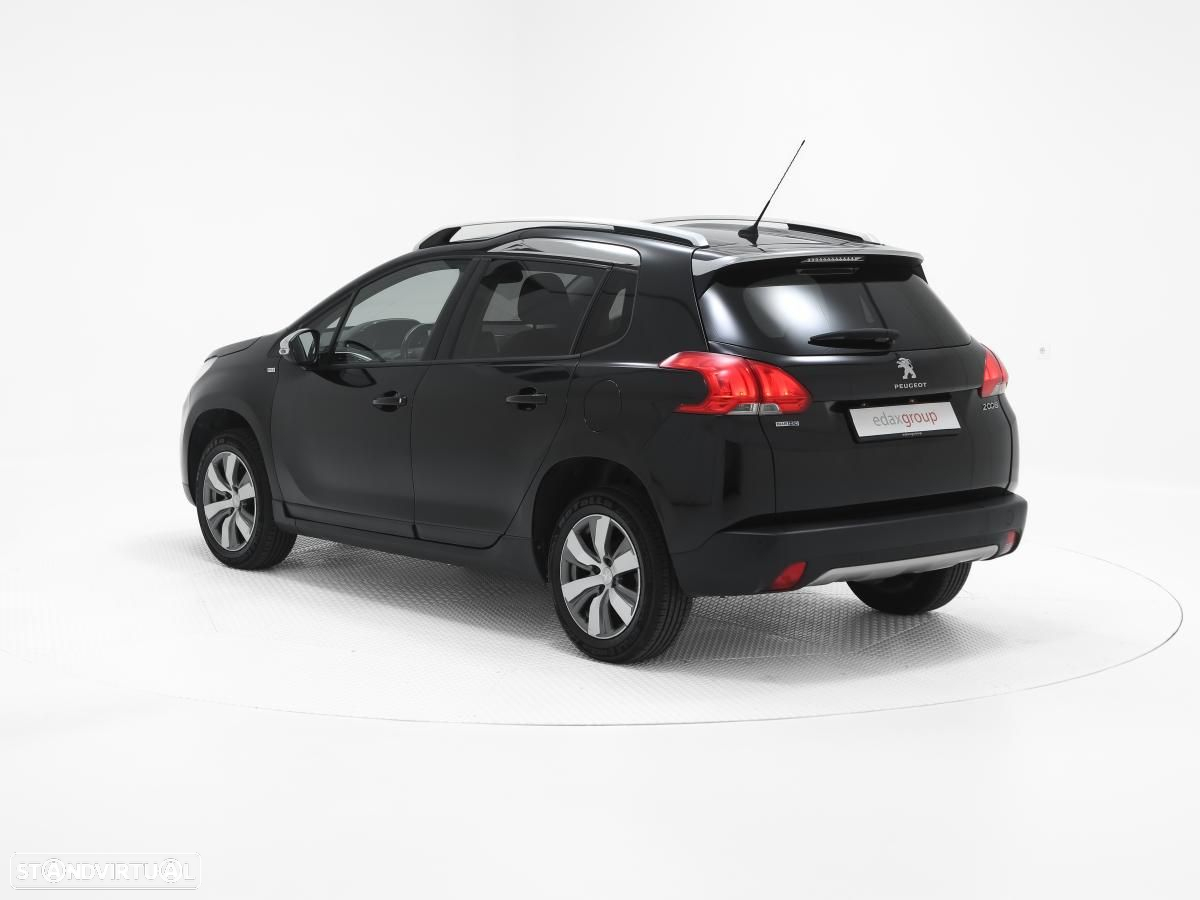 Peugeot 2008 - 4
