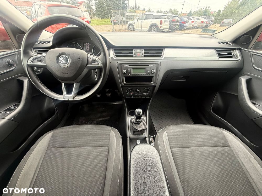 Skoda RAPID 1.2 TSI Edition - 12