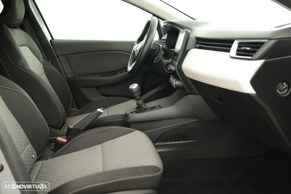 Renault Clio 1.0 TCe Evolution - 22