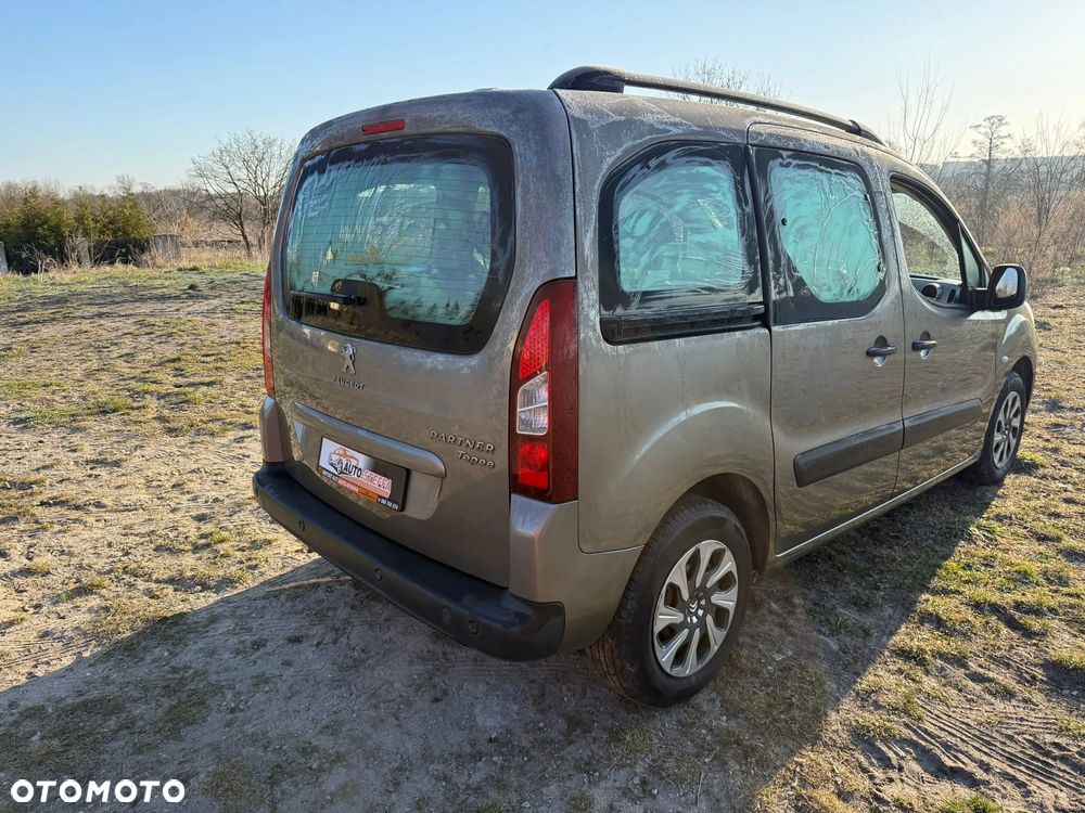 Peugeot Partner 98 VTi Style - 3