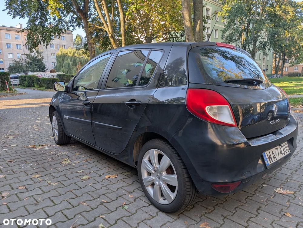 Renault Clio - 4