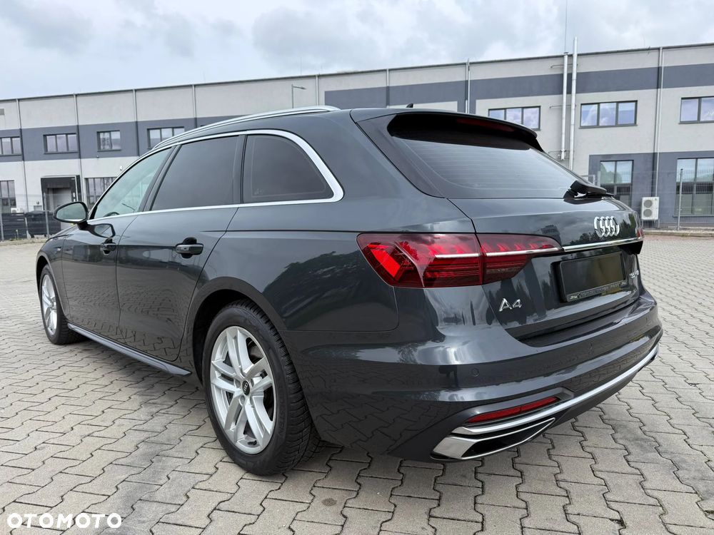 Audi A4 Avant 35 TFSI mHEV S tronic - 16