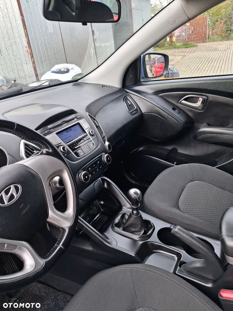 Hyundai ix35 - 12