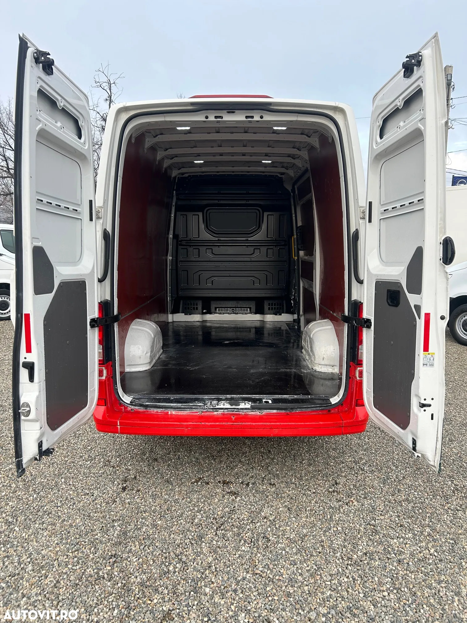Volkswagen Crafter - 7