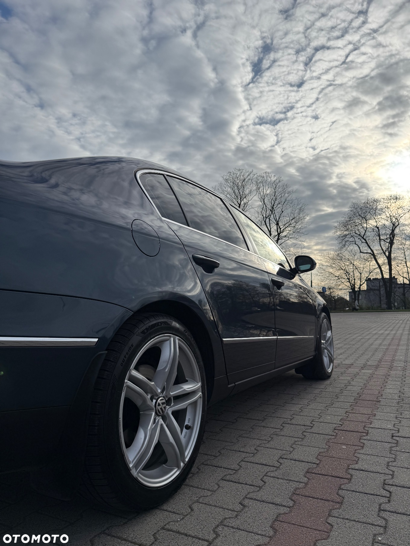 Volkswagen Passat - 9
